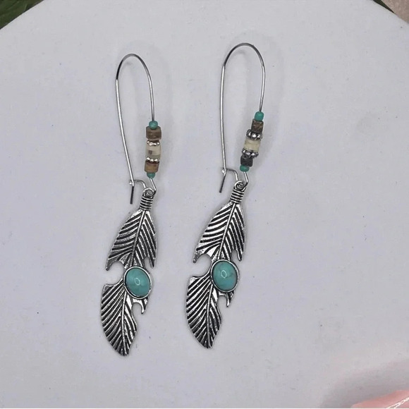 1 LEFT! Silver Beaded Bohemian Turquoise Feather Earrings - Picture 4 of 4